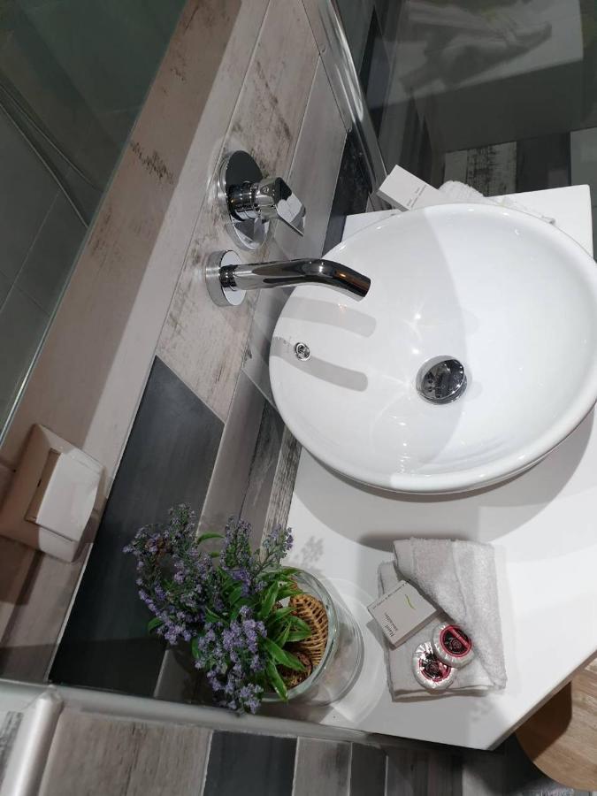 V-Suites 2 Потос Екстер'єр фото
